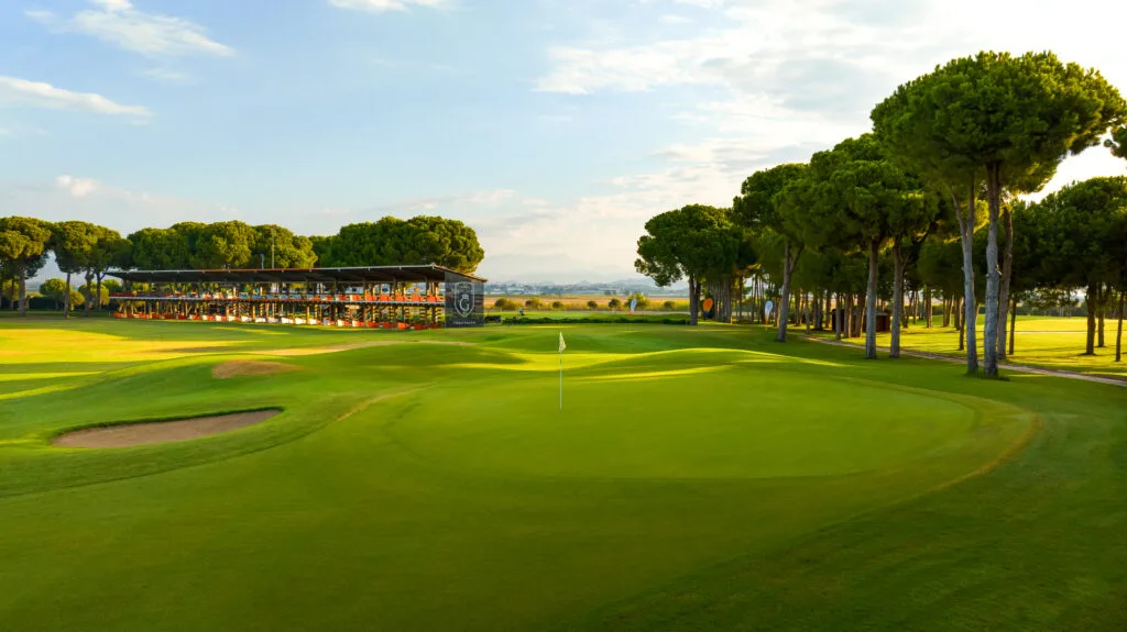 Träningsanläggning & klubbhus, Gloria Golf