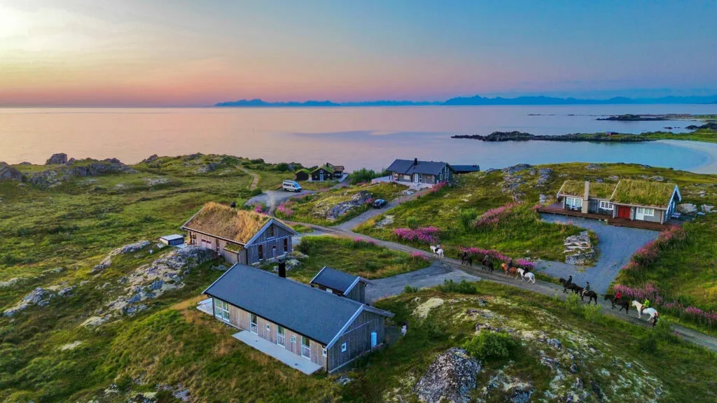 Bo med första parkett mot havet